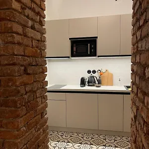 https://apt-apartma-jasmina-1907.marianskelaznehotels.net
